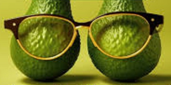 Avocado promotes eye health